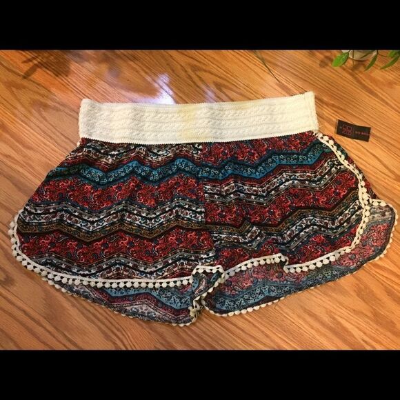 No Boundaries Mulri-Color Crichet Waist Boho Shorts S - Picture 3 of 7